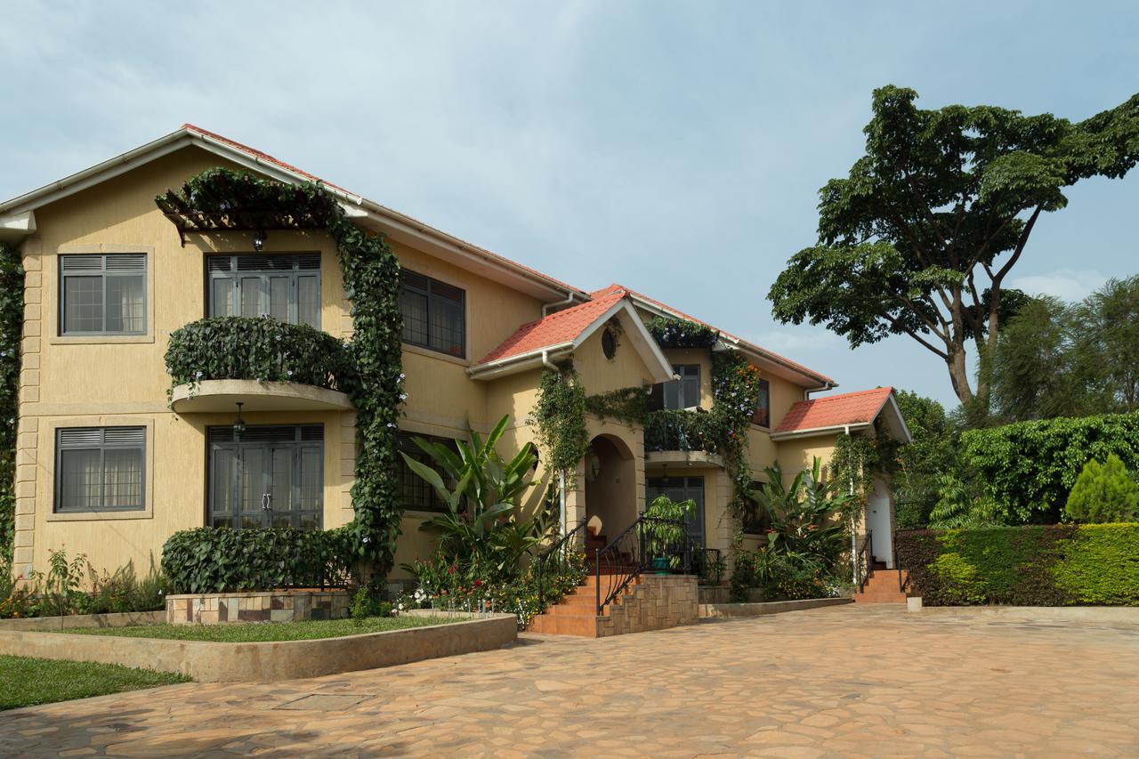 Villa Karibu Serviced Apartments-Kampala Eksteriør bilde